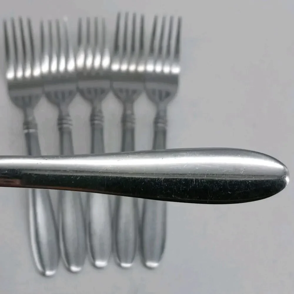 6X SF Oneida Banbury Pattern Stainless Steel Flatware Salad Forks